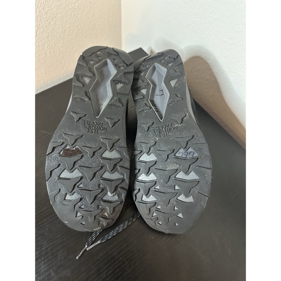 THE NORTH FACE Women's VECTIV Eminus Trail Running Shoe Black White Size 8.5 - Picture 9 of 10